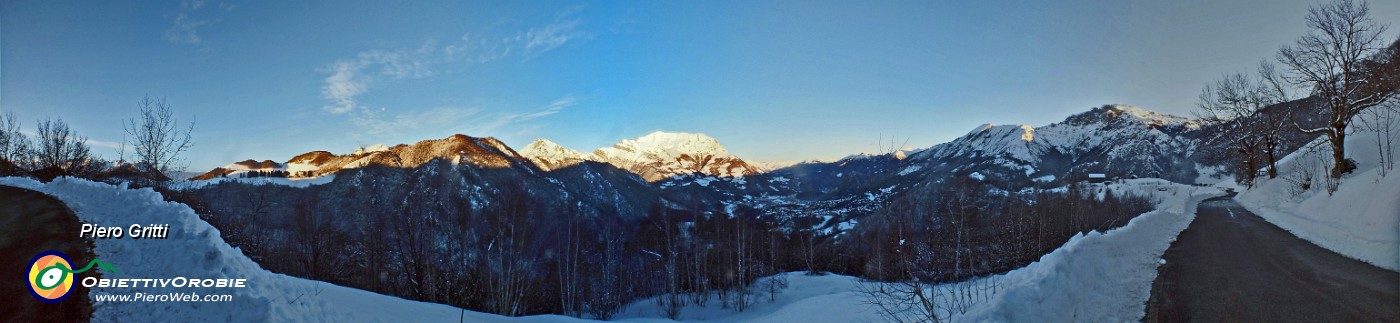 07 Scendo alla strada agrosilvopastorale  per Artavaggio, battuta .jpg